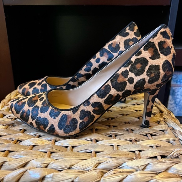I.N.C. Dark Leopard 🐆‎ Pumps - Picture 3 of 6